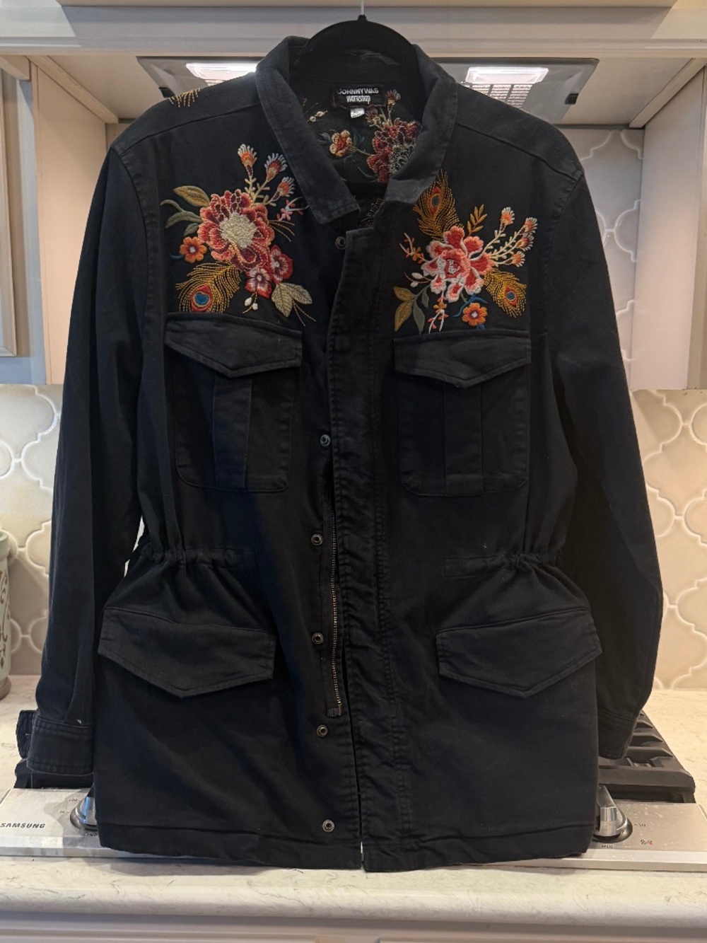 Johnny Was XL exquisite black denim jacket w/ pockets